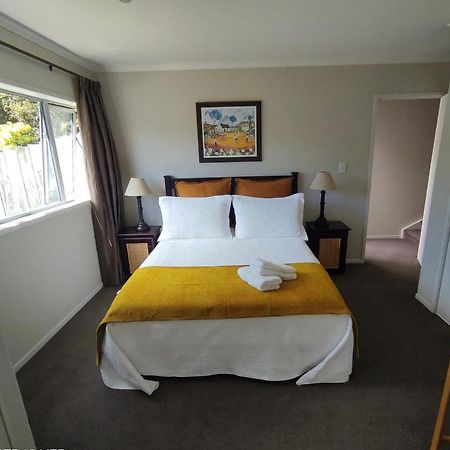 Castor Bay Homestay Auckland Exterior foto