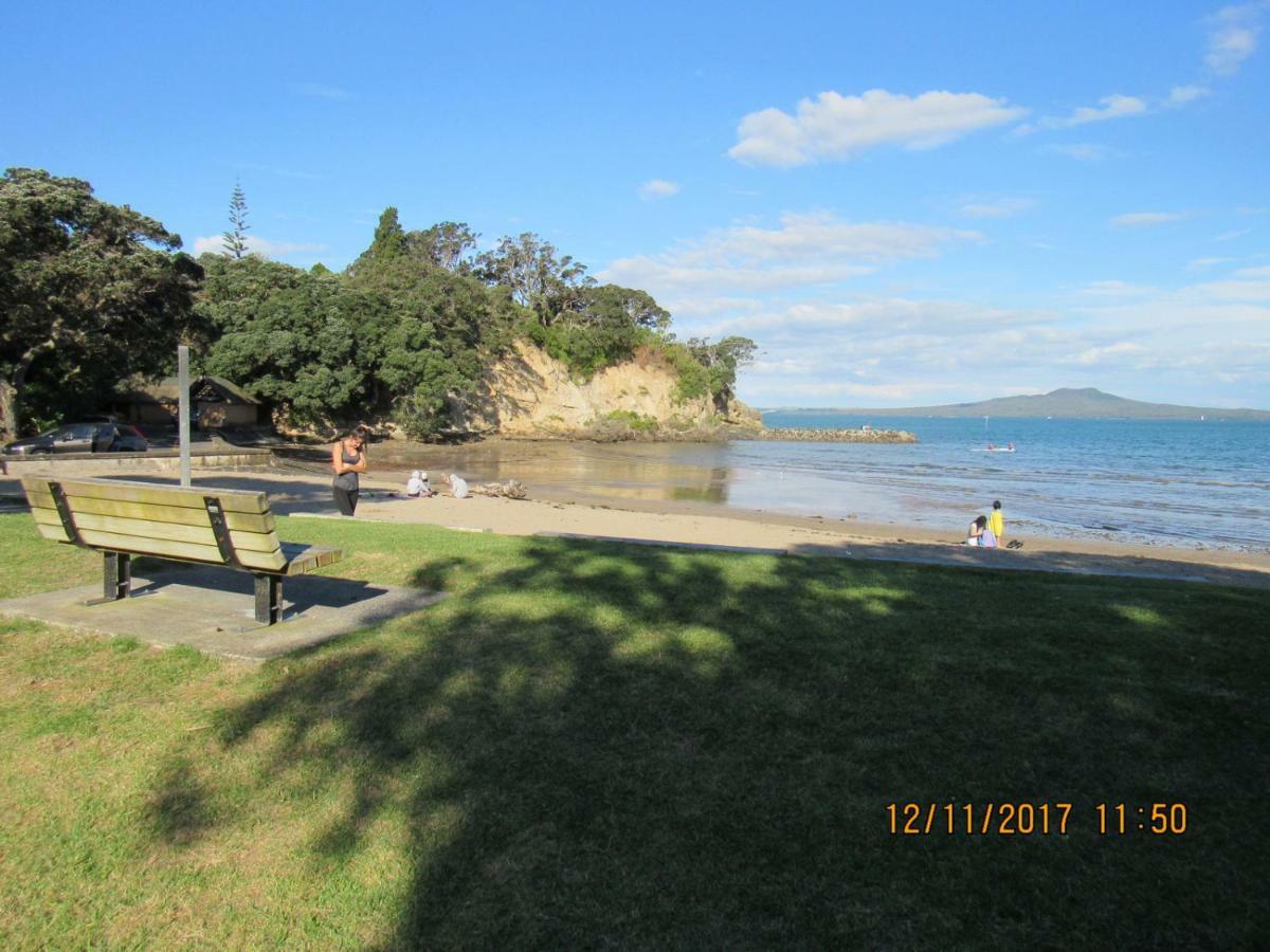 Castor Bay Homestay Auckland Exterior foto